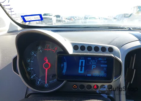 2014 Chevrolet Sonic Lt Auto z USA, uszkodzony, nr VIN 1G1JC6SH0E4218627